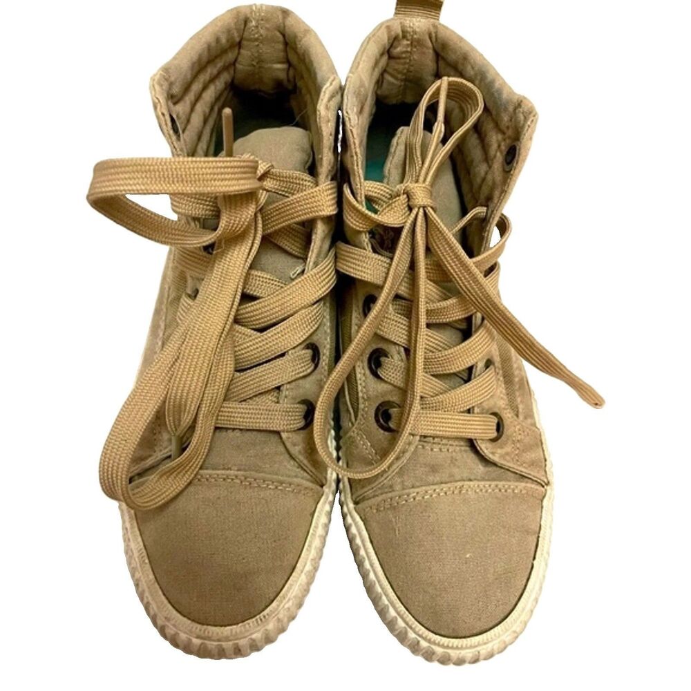 Blowfish tan Womens Sneakers Size 6 1/2